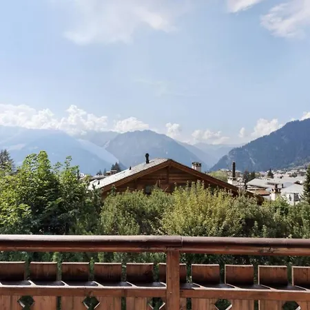 Homely And Spacious Penthouse Centrally Located - What'app - 0034-635-520-036 - For Reservations! * Verbier